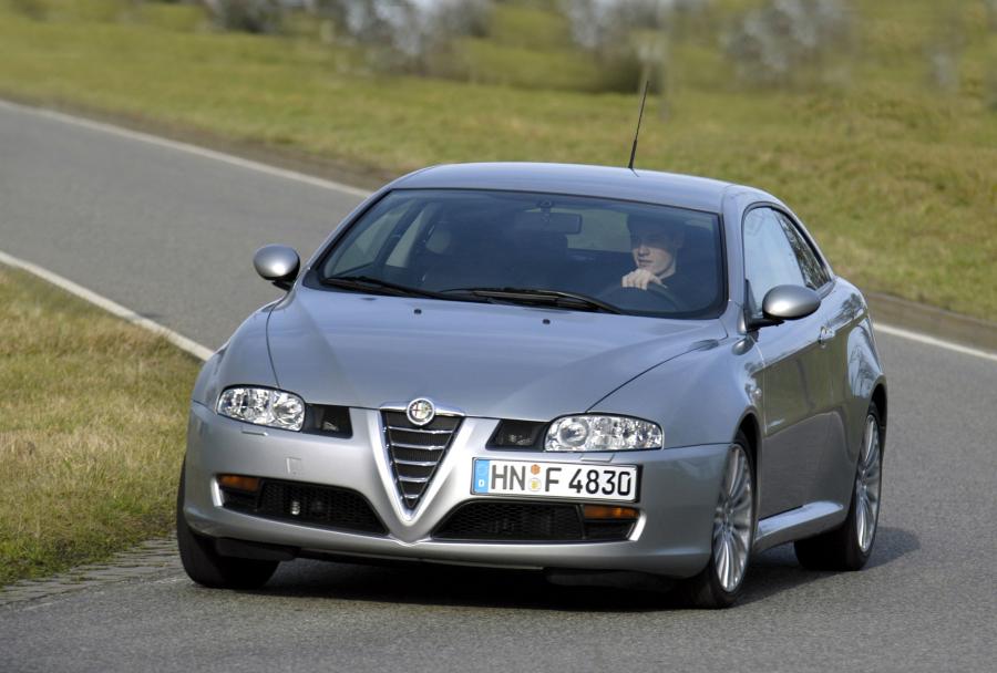  Alfa Romeo GT (937C) 2003 года  (WW) (фото 25 из 53)